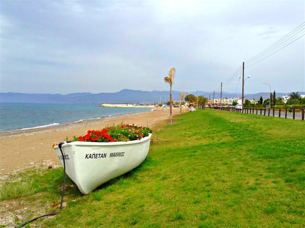 Latchi Beach Front Villa - Private Heated Pool - Amazing Uninterrupted Sea Views Polis Exterior foto